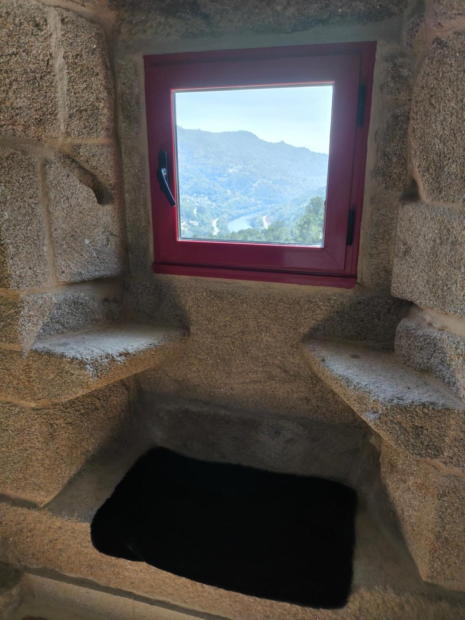 Xiravai-Ribeira Sacra Villa Peares Екстериор снимка