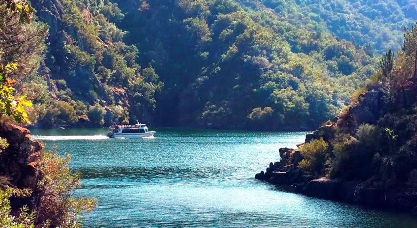 Xiravai-Ribeira Sacra Villa Peares Екстериор снимка